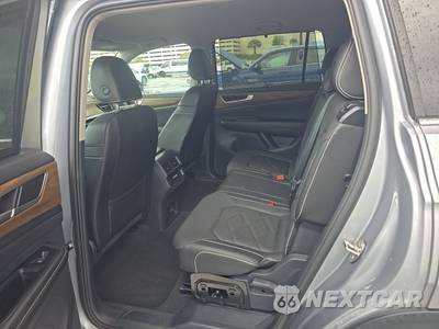 2025 Volkswagen Atlas 2.0T SE w/Technology - zdjęcie 13 z 27 - miniatura