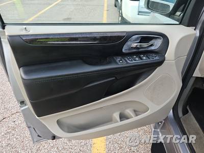 2015 Dodge Grand Caravan SXT 121.2" WB - zdjęcie 9 z 23 - miniatura