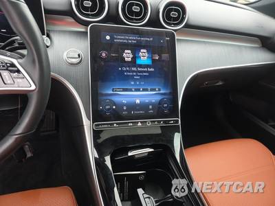 2025 Mercedes-Benz C 300 4MATIC - zdjęcie 11 z 23 - miniatura
