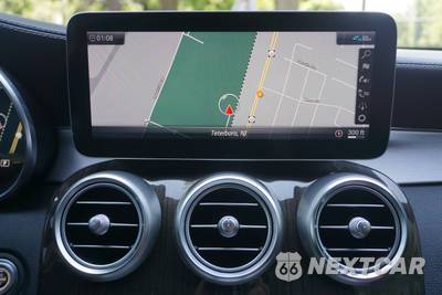 2019 Mercedes-Benz AMG C 43 4MATIC Convertible - zdjęcie 54 z 70 - miniatura
