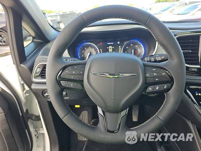 2025 Chrysler Pacifica Limited 121.6" WB - zdjęcie 10 z 21 - miniatura
