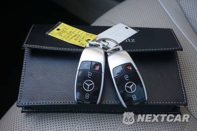 2019 Mercedes-Benz S 560 4MATIC Sedan - zdjęcie 62 z 64 - miniatura