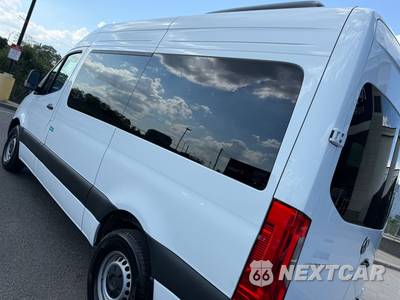 2024 Mercedes-Benz Sprinter 2500 Passenger Van 144.0" WB - zdjęcie 13 z 42 - miniatura