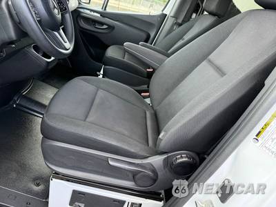 2024 Mercedes-Benz Sprinter 2500 Passenger Van 144.0" WB - zdjęcie 17 z 42 - miniatura