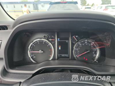 2024 Toyota 4Runner TRD Off Road - zdjęcie 12 z 20 - miniatura