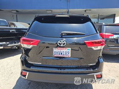 2019 Toyota Highlander Limited - zdjęcie 5 z 23 - miniatura