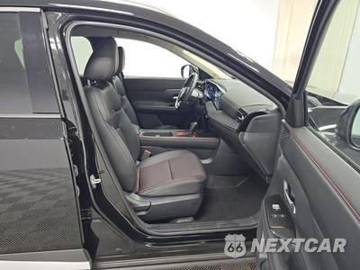 2025 Nissan Kicks SR - zdjęcie 8 z 20 - miniatura