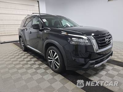 2025 Nissan Pathfinder Platinum - zdjęcie 3 z 25 - miniatura