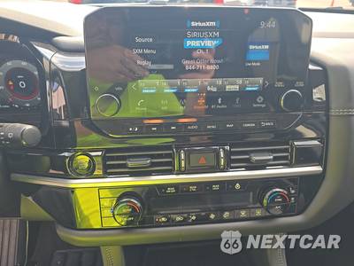 2025 Nissan Pathfinder Platinum - zdjęcie 11 z 25 - miniatura