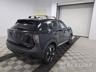 2025 Nissan Kicks SR - zdjęcie 4 z 20 - miniatura