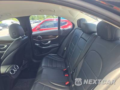 2015 Mercedes-Benz C 300 4MATIC Sedan - zdjęcie 13 z 29 - miniatura