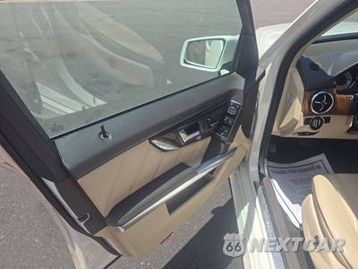 2013 Mercedes-Benz GLK 350 - zdjęcie 9 z 28 - miniatura