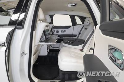2022 Rolls-Royce Ghost - zdjęcie 46 z 50 - miniatura