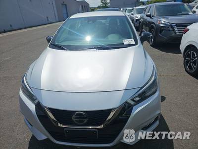 2020 Nissan Versa SR - zdjęcie 2 z 44 - miniatura