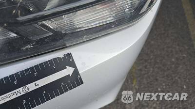 2020 Nissan Versa SR - zdjęcie 38 z 44 - miniatura