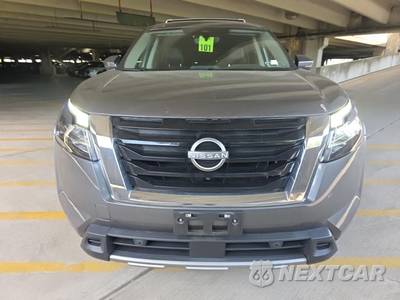 2023 Nissan Pathfinder SL - zdjęcie 2 z 28 - miniatura