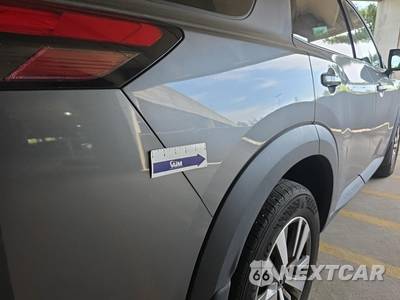2023 Nissan Pathfinder SL - zdjęcie 23 z 28 - miniatura