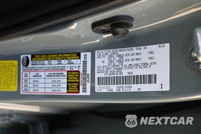 2022 Toyota Tundra SR5 Crew Cab Short Bed - zdjęcie 18 z 18 - miniatura