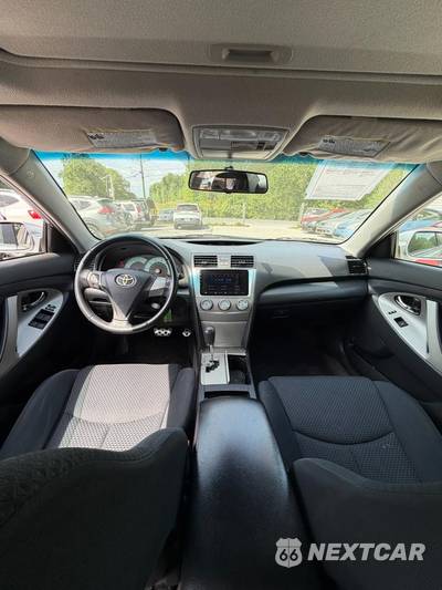 2011 Toyota Camry SE - zdjęcie 15 z 15 - miniatura