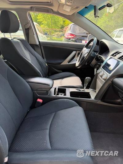 2011 Toyota Camry SE - zdjęcie 4 z 15 - miniatura