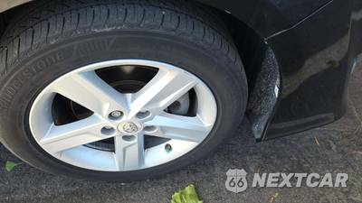 2012 Toyota Camry SE - zdjęcie 25 z 29 - miniatura