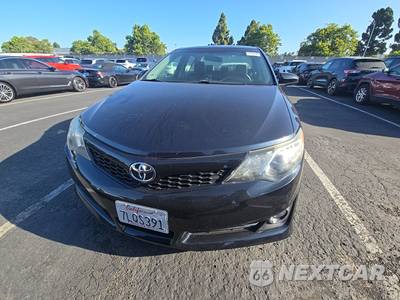 2012 Toyota Camry SE - zdjęcie 2 z 29 - miniatura