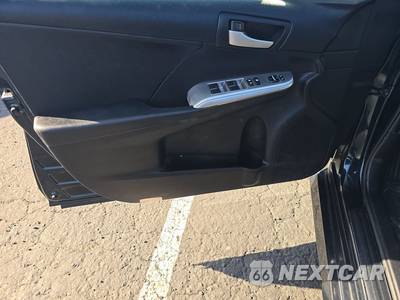 2012 Toyota Camry SE - zdjęcie 9 z 29 - miniatura