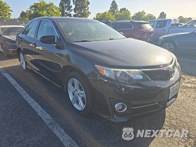 2012 Toyota Camry SE - zdjęcie 3 z 29 - miniatura