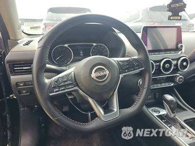 2025 Nissan Sentra SR - zdjęcie 10 z 18 - miniatura
