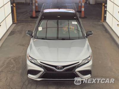 2021 Toyota Camry XSE - zdjęcie 2 z 25 - miniatura