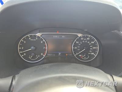 2025 Nissan Altima SV - zdjęcie 12 z 18 - miniatura