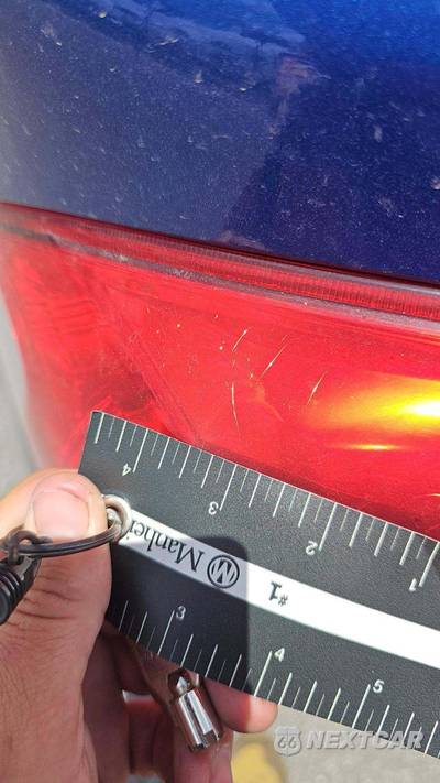 2012 Nissan Versa 1.6 SV Sedan - zdjęcie 27 z 33 - miniatura