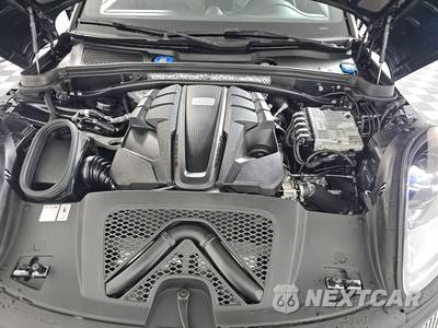 2024 Porsche Macan S - zdjęcie 16 z 23 - miniatura