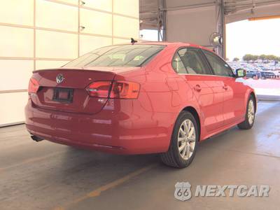 2014 Volkswagen Jetta SE Sedan w/Connectivity & Sunroof - zdjęcie 4 z 27 - miniatura