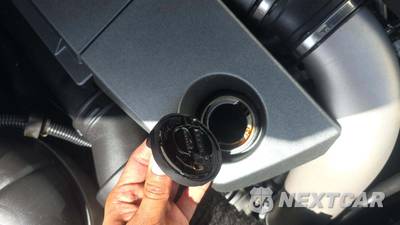 2013 Mercedes-Benz E 63 AMG Sedan - zdjęcie 26 z 26 - miniatura