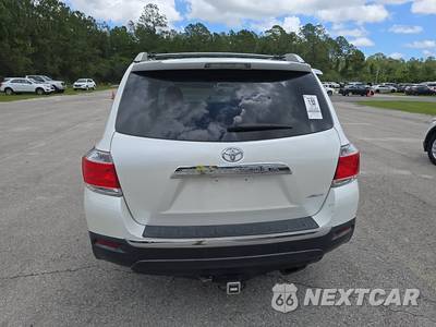2013 Toyota Highlander - zdjęcie 5 z 19 - miniatura