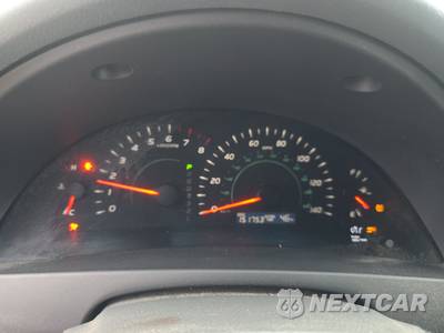2009 Toyota Camry - zdjęcie 12 z 18 - miniatura