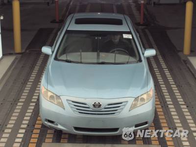 2009 Toyota Camry - zdjęcie 2 z 18 - miniatura