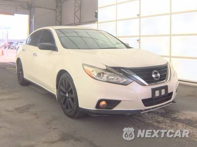 2017 Nissan Altima 2.5 SV - zdjęcie 3 z 20 - miniatura