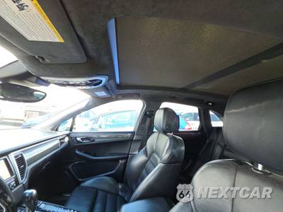 2015 Porsche Macan Turbo - zdjęcie 18 z 35 - miniatura