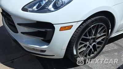 2015 Porsche Macan Turbo - zdjęcie 34 z 35 - miniatura