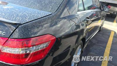 2011 Mercedes-Benz E 350 BlueTEC Sedan - zdjęcie 39 z 47 - miniatura