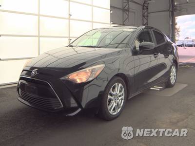 2017 Toyota Yaris iA Sedan - zdjęcie 1 z 18 - miniatura