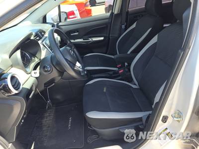 2020 Nissan Versa SV - zdjęcie 7 z 30 - miniatura
