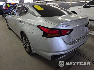 2023 Nissan Altima SV - zdjęcie 6 z 31 - miniatura