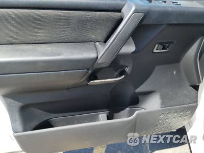 2012 Nissan TITAN S Crew Cab Short Bed - zdjęcie 9 z 18 - miniatura