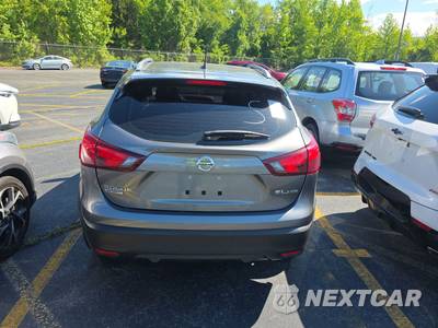 2017 Nissan Rogue Sport SL - zdjęcie 5 z 24 - miniatura