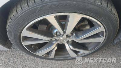2017 Nissan Maxima SV - zdjęcie 37 z 43 - miniatura
