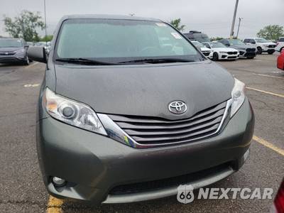 2012 Toyota Sienna XLE 8-Passenger 119.3" WB - zdjęcie 2 z 29 - miniatura