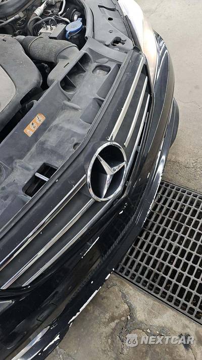 2011 Mercedes-Benz C 300 - zdjęcie 46 z 61 - miniatura